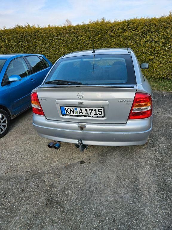 Gebraucht Opel Astra 101 PS (74 kW) 1999 Silber Coupé