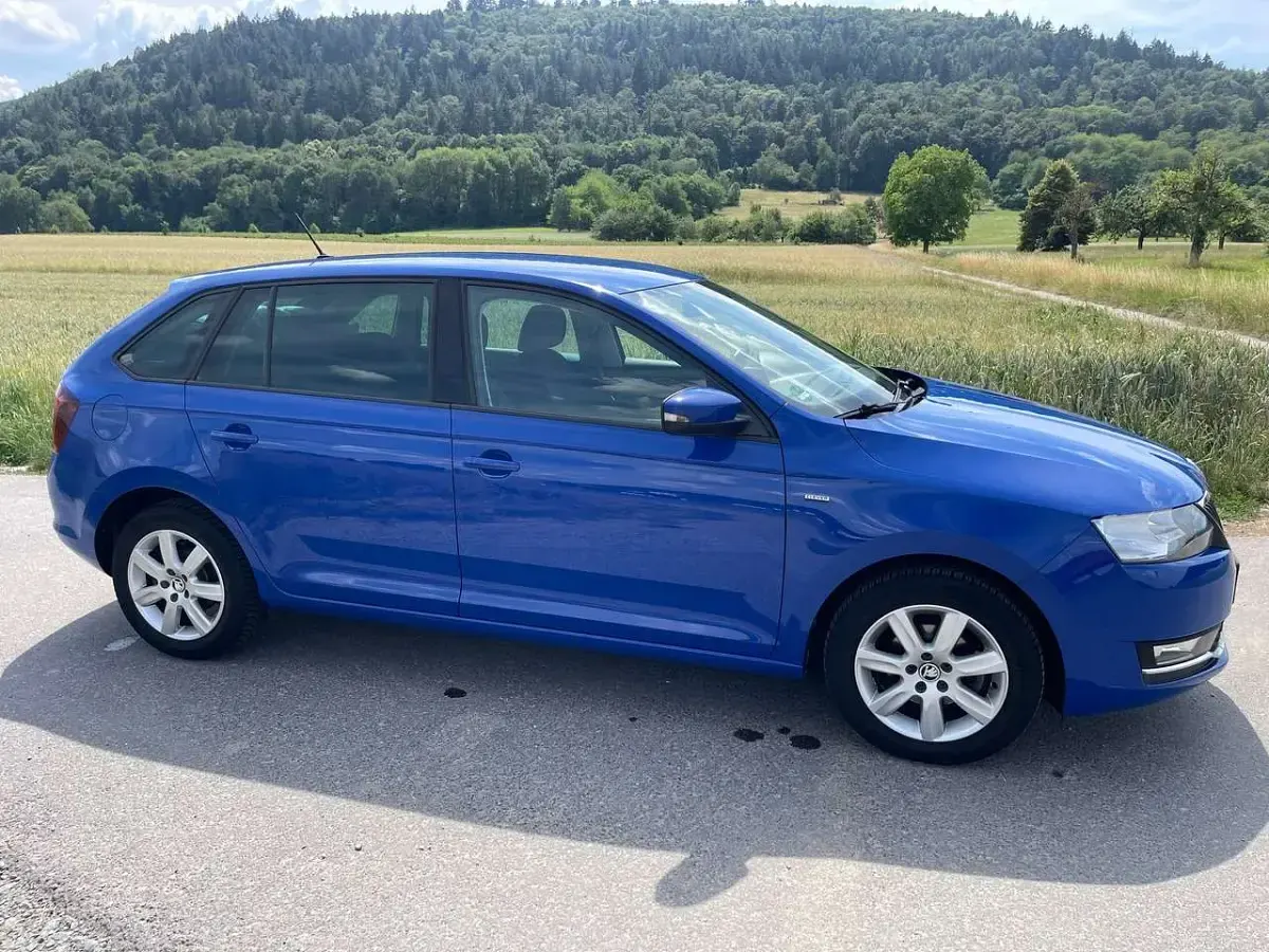 Gebraucht Skoda Rapid Clever 95 PS (69 kW) 2018 Blau Kleinwagen