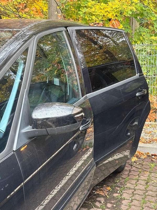 Używany Ford S-MAX Titanium 175 KM (128 kW) 2008 Minivan