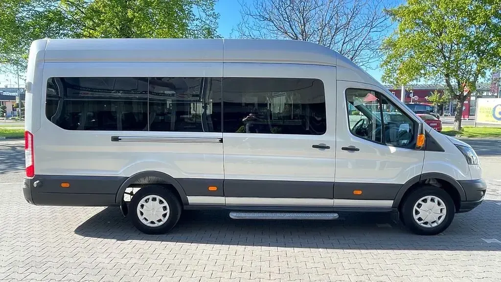 Usata Ford Transit 131 CV (96 kW) 2018 Argento Berlina