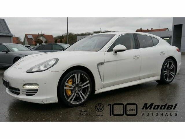 Weiß Gebraucht 2010 Porsche Panamera Sport Limousine | 20.900 € - Bild 1/2
