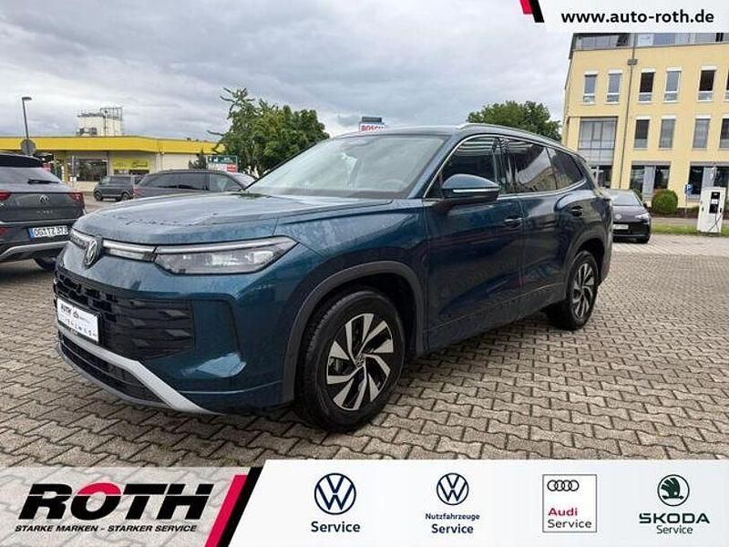 Blau Neu 2025 VW Tayron SUV | 43.990 € - Bild 1/4