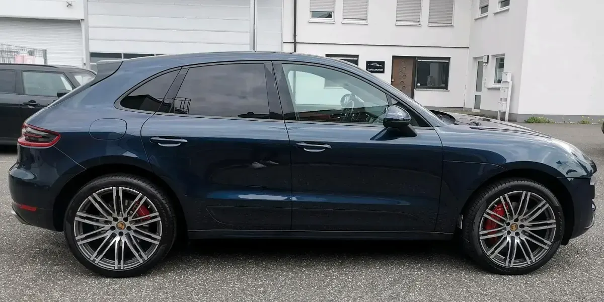 Gebraucht Porsche Macan Turbo 400 PS (294 kW) 2014 Blau SUV
