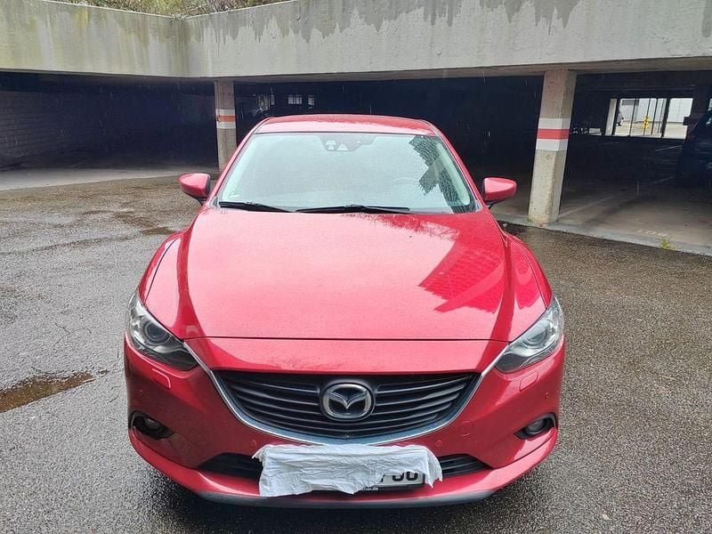 Gebraucht Mazda 6 192 PS (141 kW) 2014 Rot Limousine
