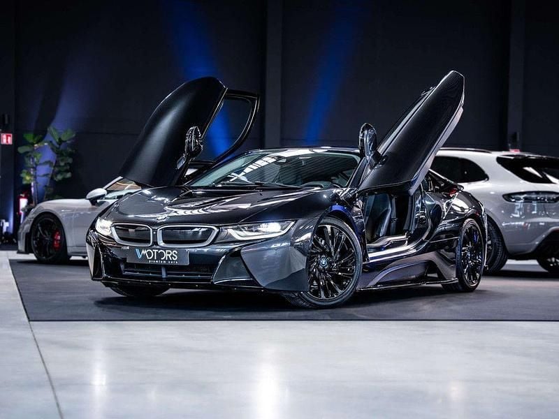 Gebraucht BMW i8 Sport Line 374 PS (275 kW) 2016 Silber Coupé