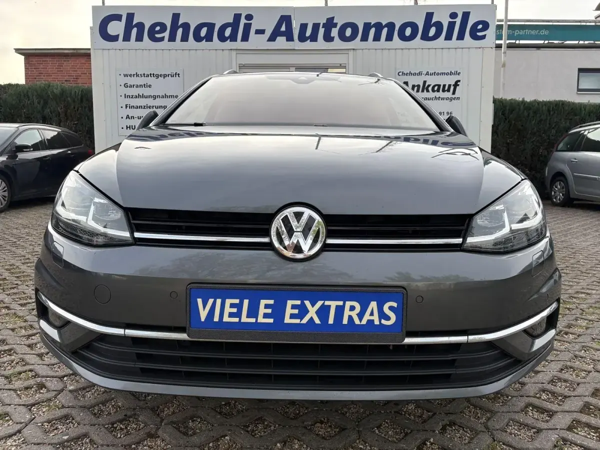 Gebraucht VW Golf VII Highline 150 PS (110 kW) 2019 Grau Kombi