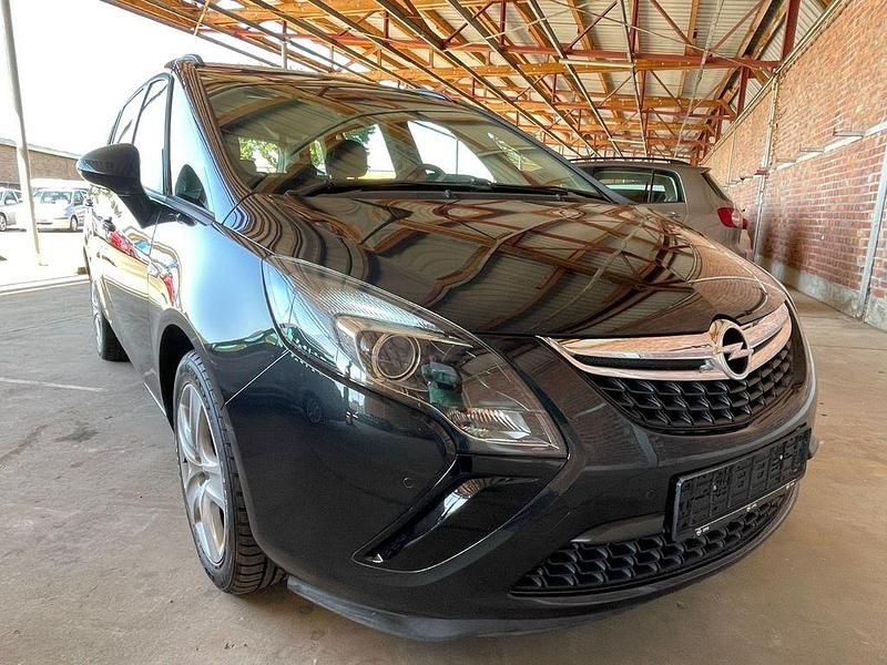 Gebraucht Opel Zafira Tourer Edition 150 PS (110 kW) 2013 Schwarz Van / Kleinbus