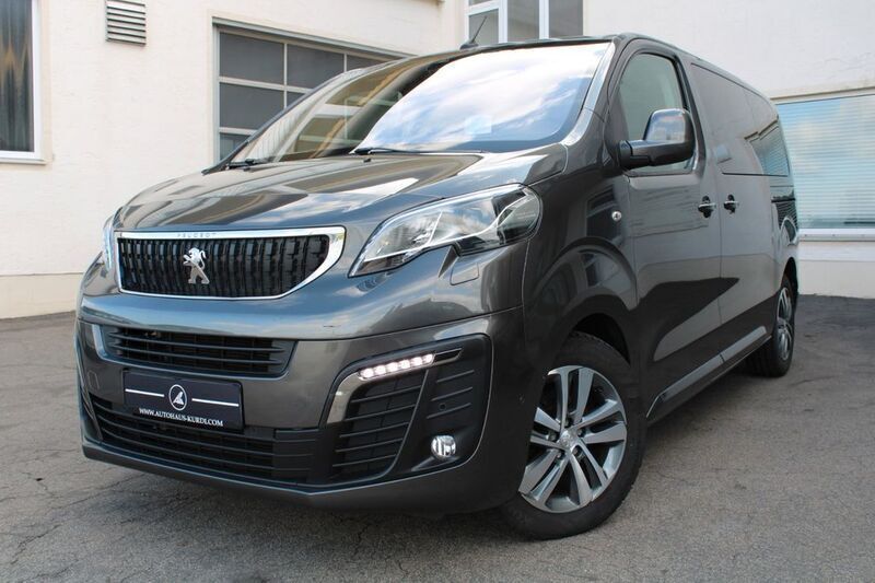 Grau Gebraucht 2020 Peugeot Traveller Allure Van / Kleinbus | 31.490 € (Guter Preis) - Bild 1/4