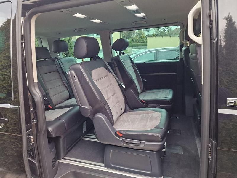 Usado VW Multivan 199 HP (146 kW) 2020 Preto Monovolume