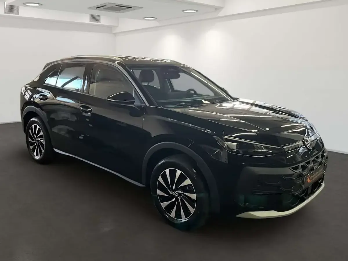 Neu VW T-Roc Style 150 PS (110 kW) 2026 Schwarz SUV