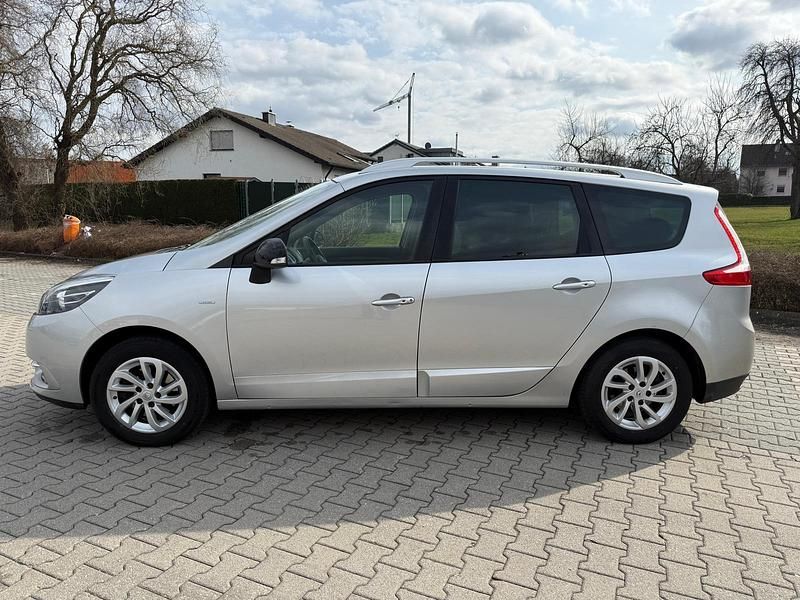 Gebraucht Renault Scénic III 110 PS (80 kW) 2015 Grau Van / Kleinbus