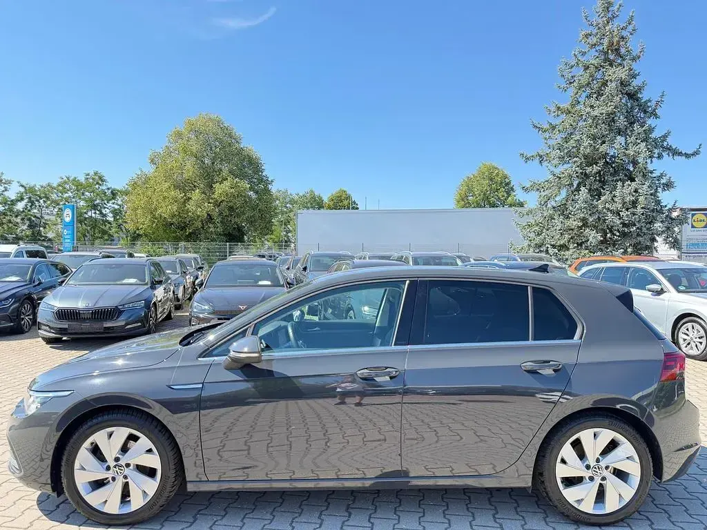 Gebraucht VW Golf VII Sport 150 PS (110 kW) 2021 Grau Kleinwagen
