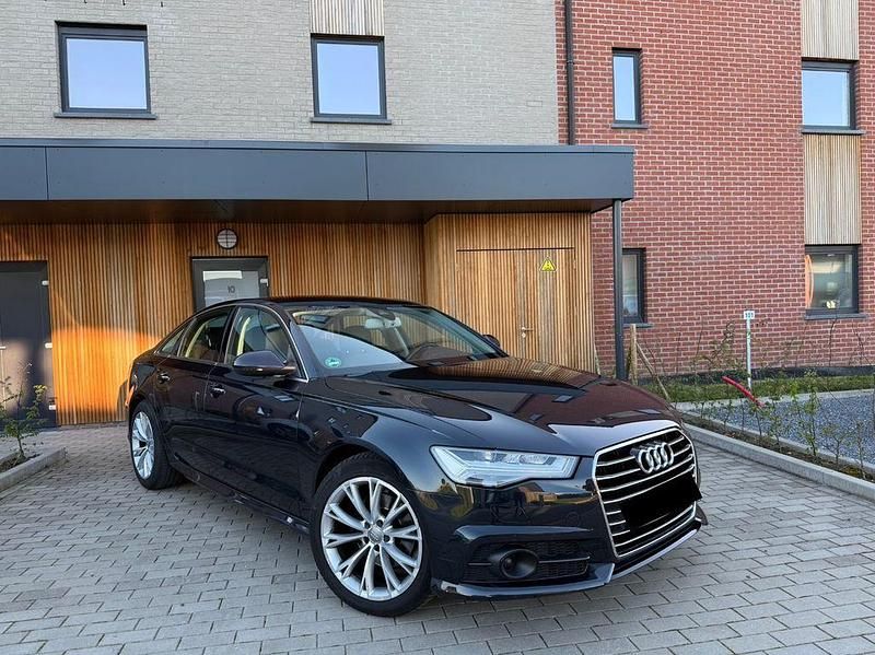 Gebraucht Audi A6 Ambiente 150 PS (110 kW) 2018 Blau Kombi