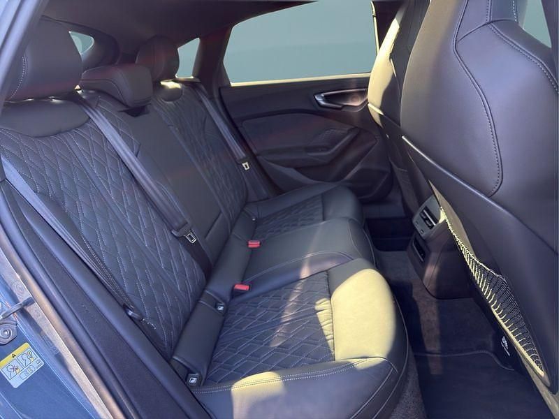 Gebraucht Audi S5 367 PS (269 kW) 2024 Blau Limousine