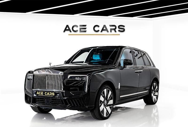 Schwarz Neu 2025 Rolls Royce Cullinan SUV | 559.299 € - Bild 1/4