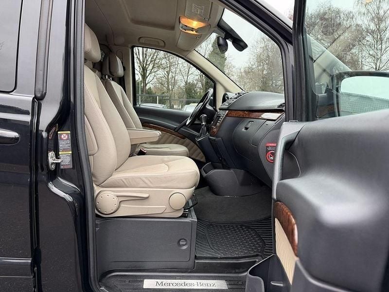 Usata Mercedes Viano 224 CV (164 kW) 2012 Nero Monovolume