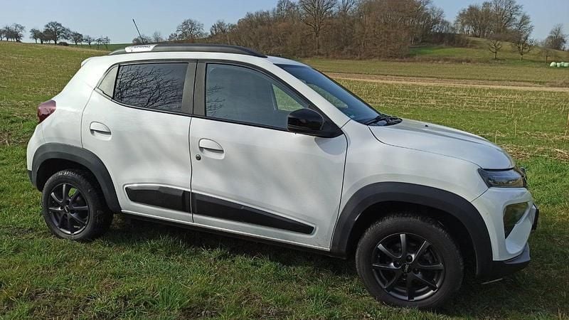 Gebraucht Dacia Spring Comfort 33 kW (45 PS) 2022 Weiß Kleinwagen