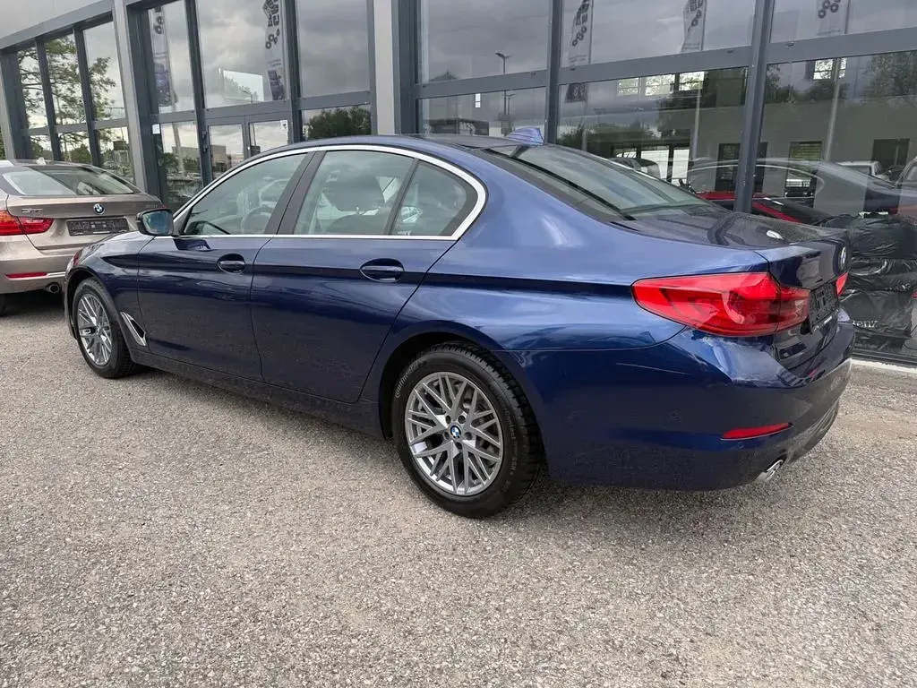 Gebraucht BMW 530 265 PS (194 kW) 2019 Blau Limousine