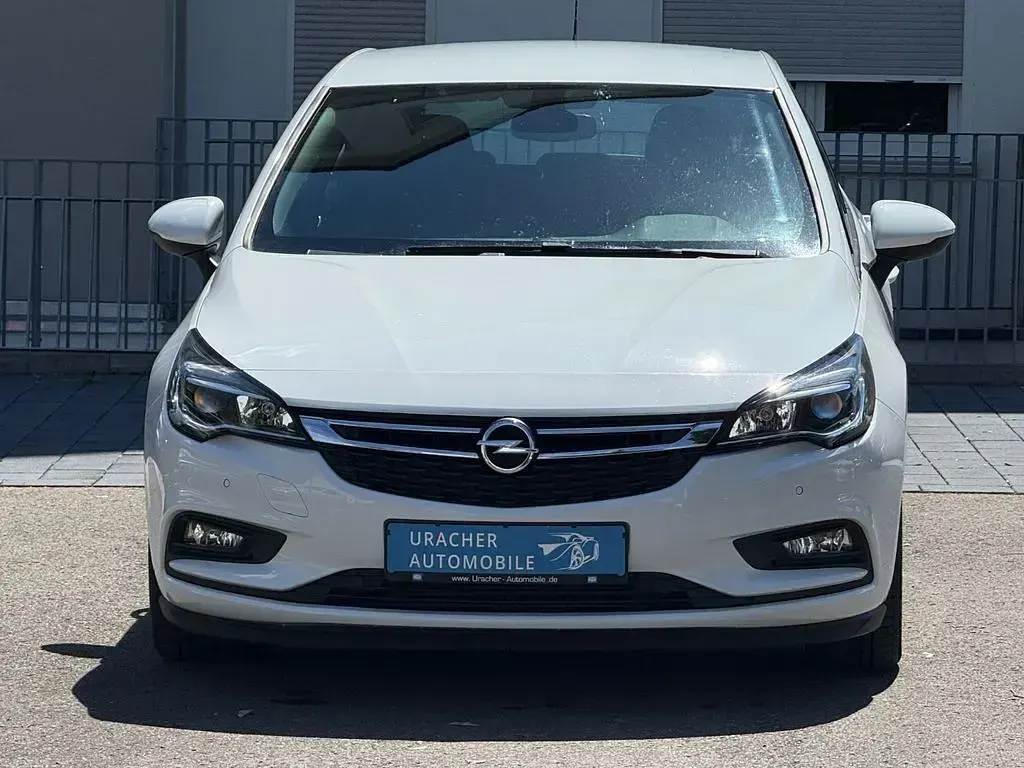 Gebraucht Opel Astra 110 PS (80 kW) 2019 Weiß Limousine