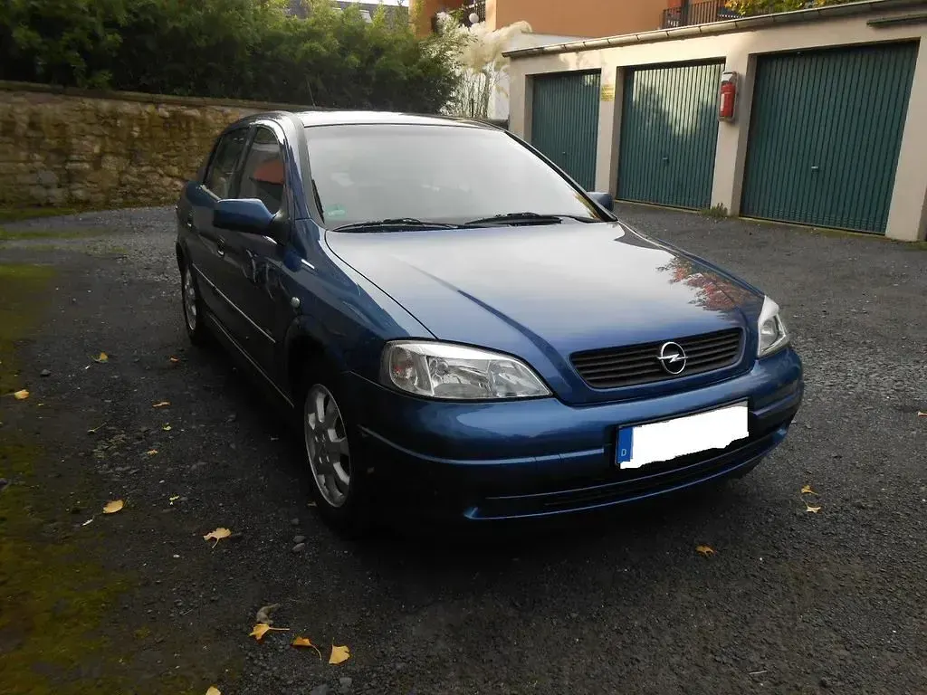Brugt Opel Astra Elegance 84 HK (61 kW) 2002 Blå Sedan