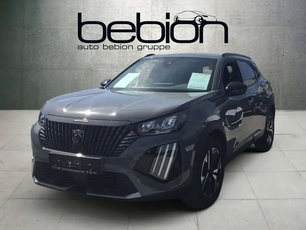 Gebraucht Peugeot 2008 Allure 131 PS (96 kW) 2024 SUV