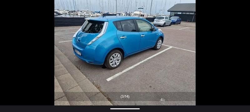 Gebraucht Nissan Leaf Tekna 80 kW (109 PS) 2011 Blau Kleinwagen