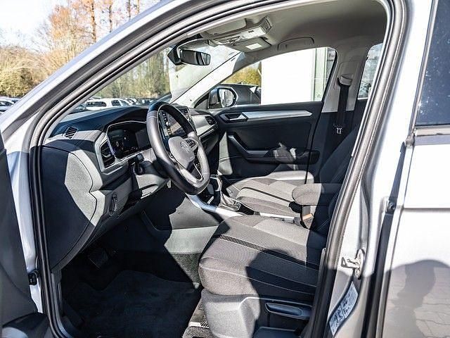 Gebraucht VW T-Roc Life 150 PS (110 kW) 2024 Pyritsilber metallic SUV