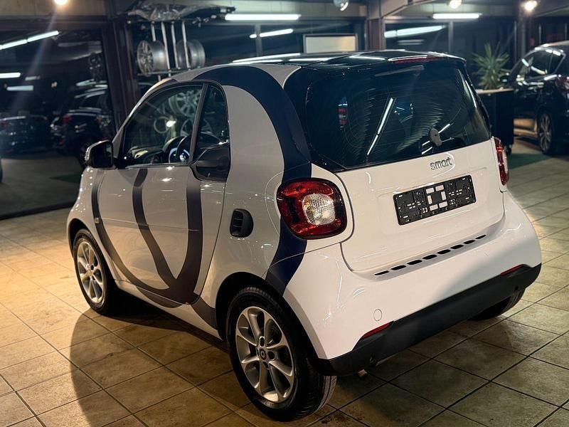 Gebraucht Smart ForTwo Coupé 71 PS (52 kW) 2016 Weiß Coupé
