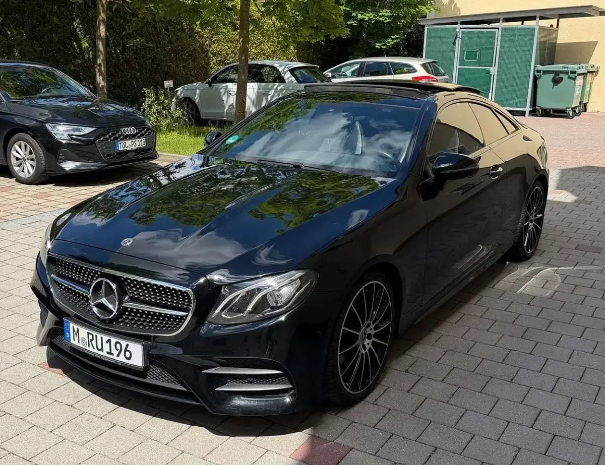 Gebraucht Mercedes E200 AMG line 184 PS (135 kW) 2018 Coupé