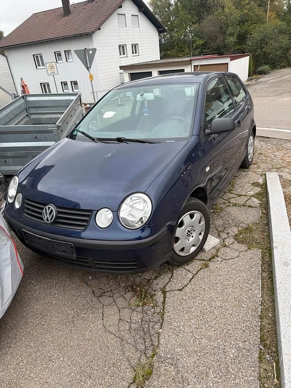 Blau Gebraucht 2003 VW Polo Kleinwagen | 1.600 € - Bild 1/4