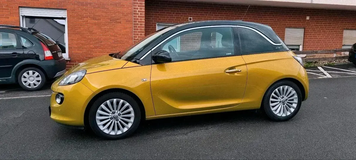 Gebraucht Opel Adam 87 PS (63 kW) 2016 Gold Kleinwagen