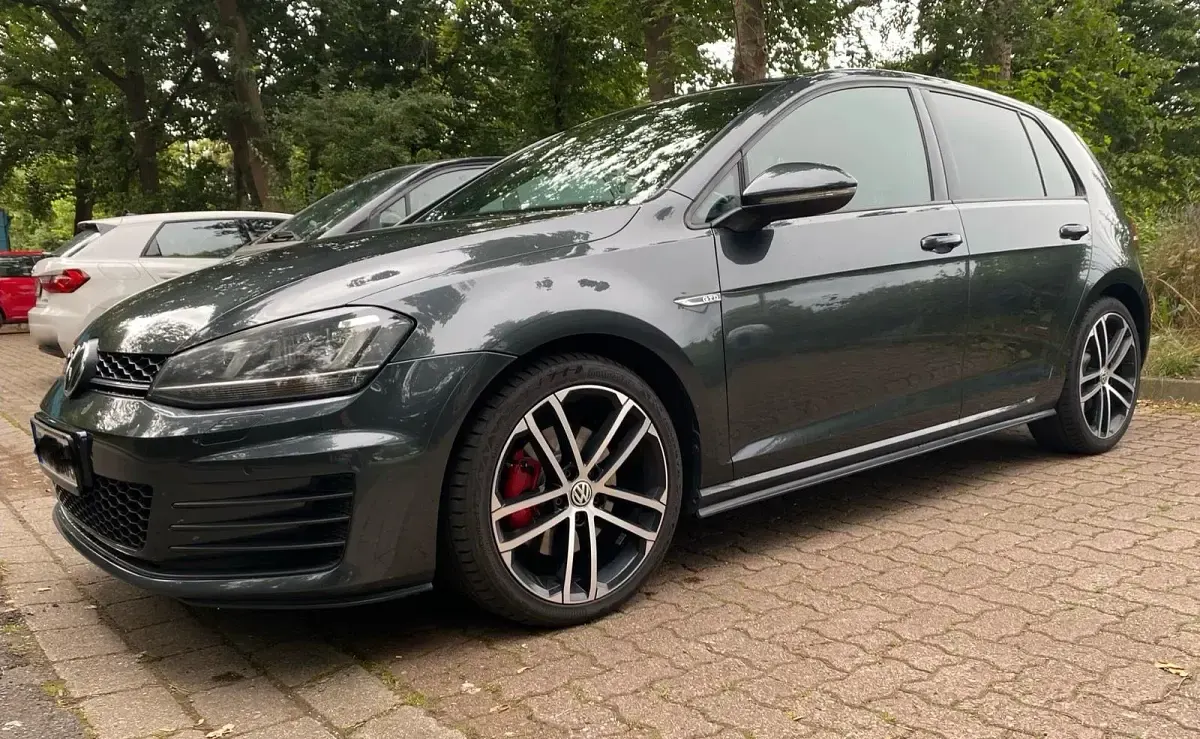 Gebraucht VW Golf VII GTD 184 PS (135 kW) 2013 Grau Limousine