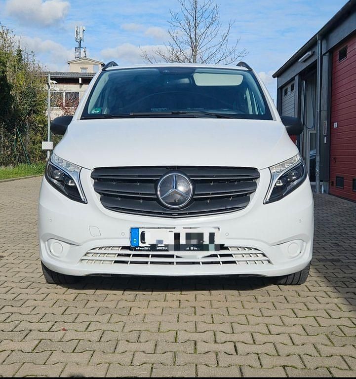 Gebraucht Mercedes Vito 190 PS (139 kW) 2021 Weiß Van