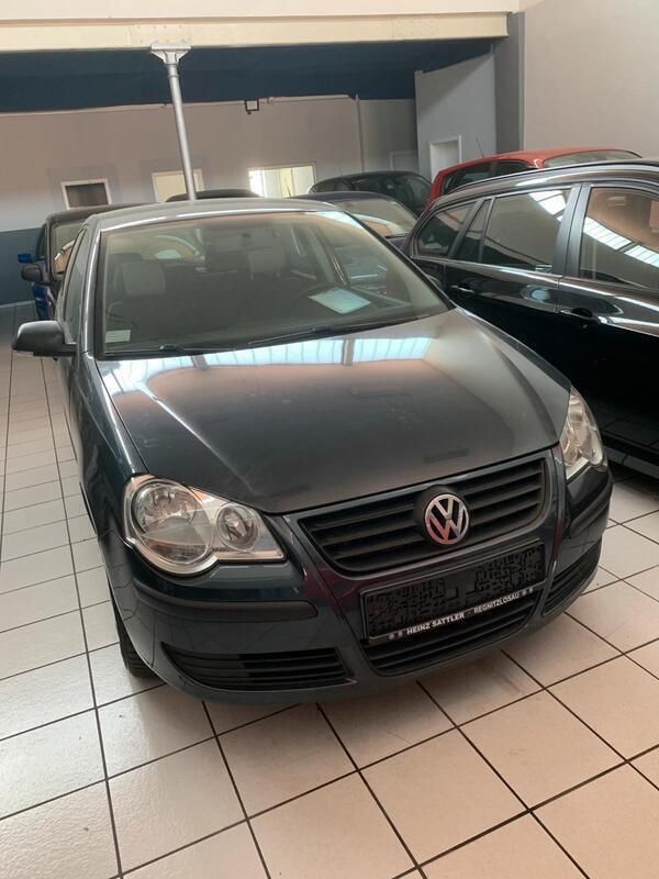 Silber Gebraucht 2005 VW Polo Kleinwagen | 800 € (Superpreis) - Bild 1/4