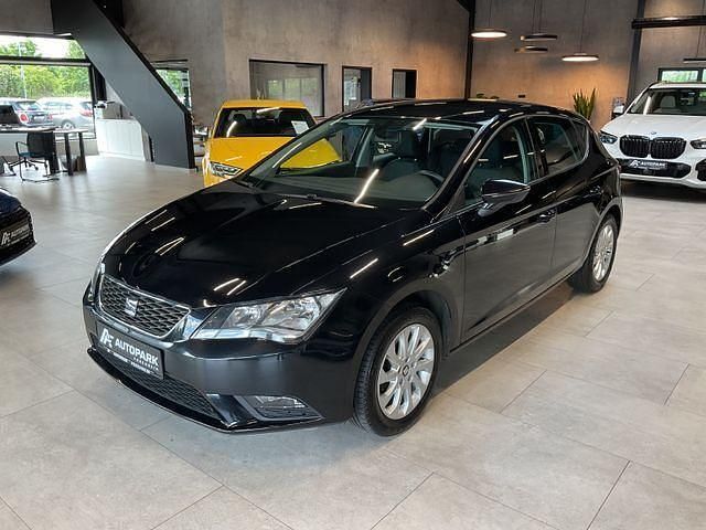Schwarz Gebraucht 2013 Seat Leon Style Limousine | 6.980 € (Fairer Preis) - Bild 1/4