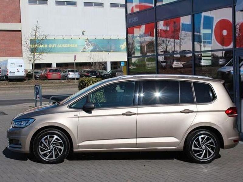 Gebraucht VW Touran Join 150 PS (110 kW) 2019 Beige Van / Kleinbus