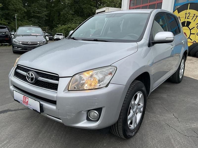 Silber Gebraucht 2009 Toyota RAV4 SUV | 6.999 € (Guter Preis) - Bild 1/4