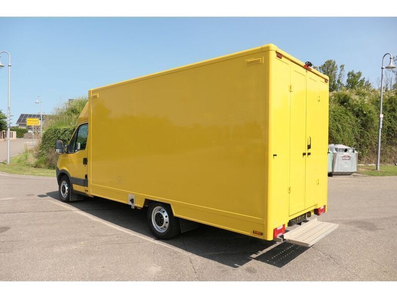 Gebraucht Iveco Daily 91 kW (125 PS) 2011 Gelb Van