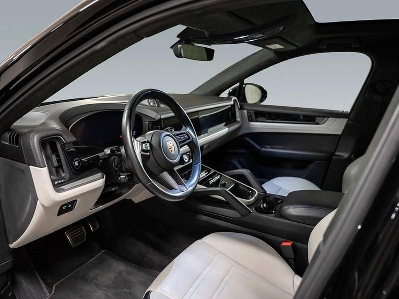 Gebraucht Porsche Cayenne S Sport 475 PS (349 kW) 2023 Schwarz SUV