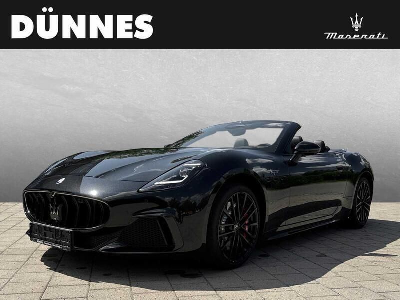 Schwarz (nero assoluto) Neu 2024 Maserati GranCabrio Cabrio | 232.890 € (Teuer) - Bild 1/4