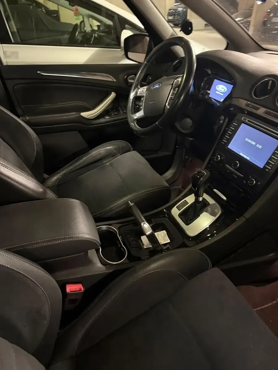 Gebraucht Ford S-MAX S 200 PS (147 kW) 2012 Schwarz Van / Kleinbus