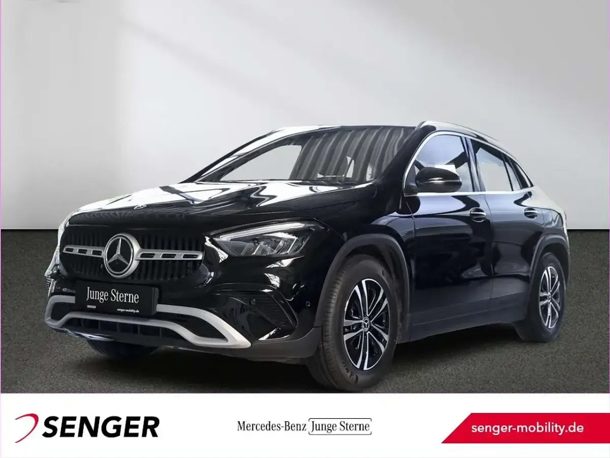 Gebraucht Mercedes GLA200 163 PS (119 kW) 2025 SUV