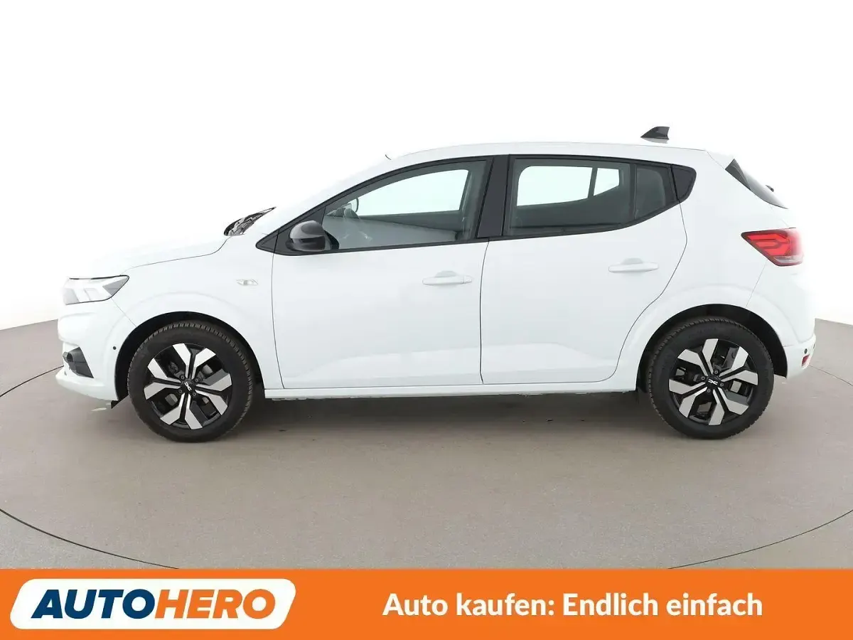 Gebraucht Dacia Sandero Journey 91 PS (66 kW) 2025 Weiß Kleinwagen