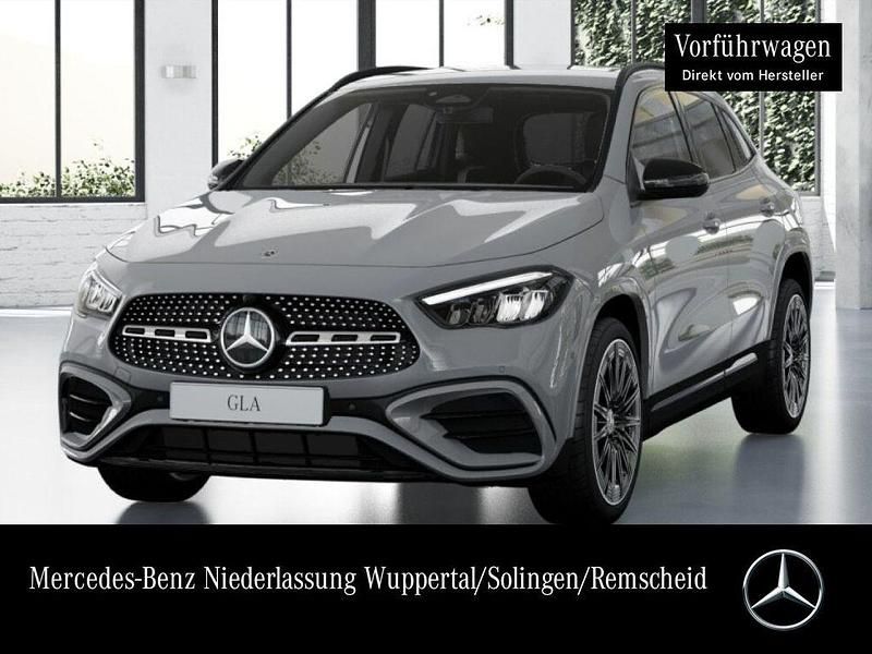 Grau Gebraucht 2025 Mercedes GLA220 AMG SUV | 44.998 € (Superpreis) - Bild 1/4