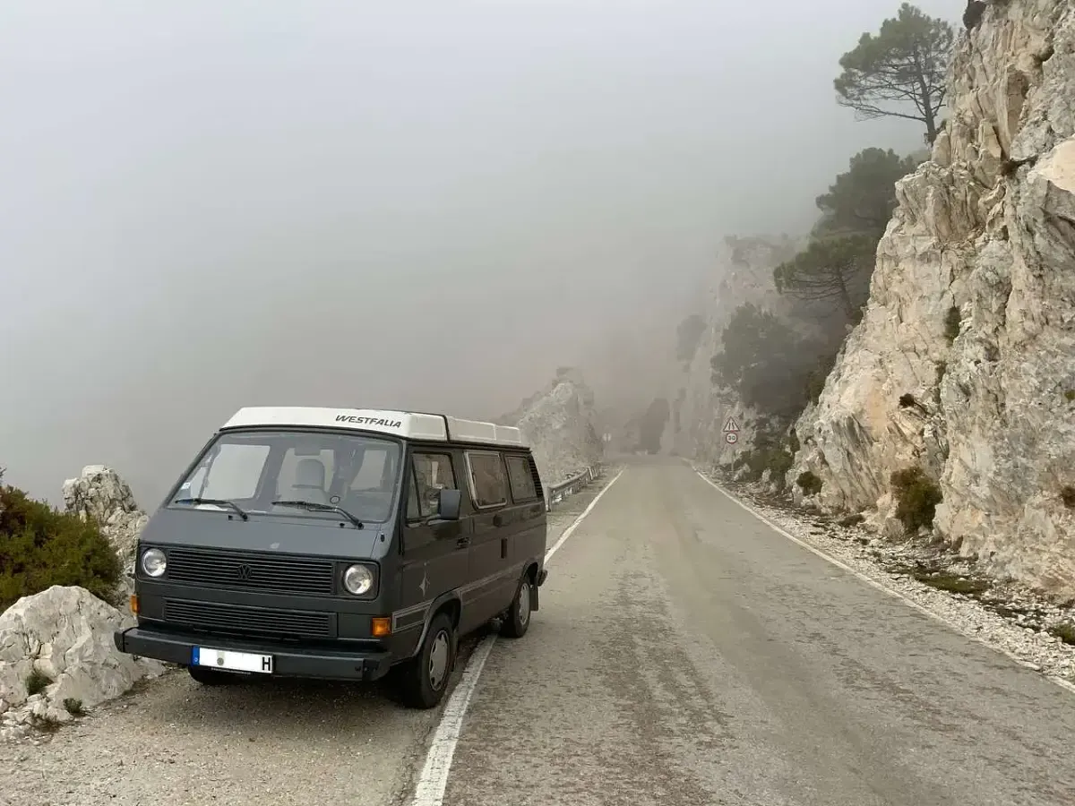Gebraucht VW T3 107 PS (78 kW) 1984 Grau Van