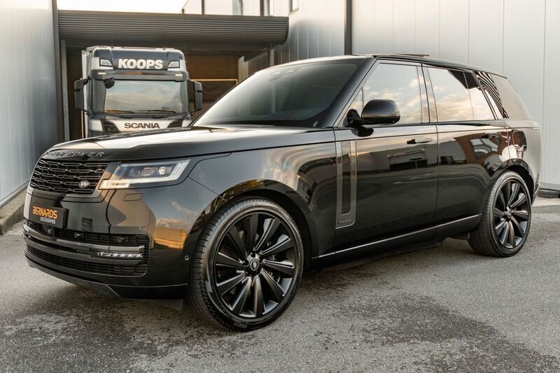 Gebraucht 2024 Land Rover Range Rover Autobiography SUV | 202.241 € - Bild 1/4