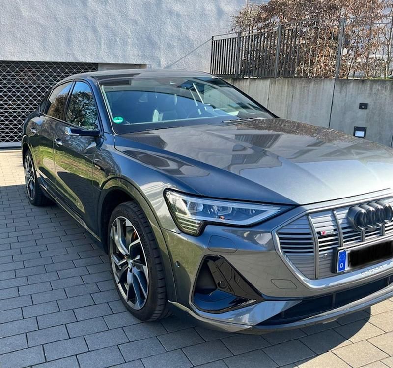 Gebraucht Audi e-tron S-Line 300 kW (408 PS) 2020 Grau SUV