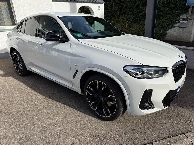 Weiß Gebraucht 2022 BMW X4 M Sport SUV | 53.500 € (Fairer Preis) - Bild 1/4