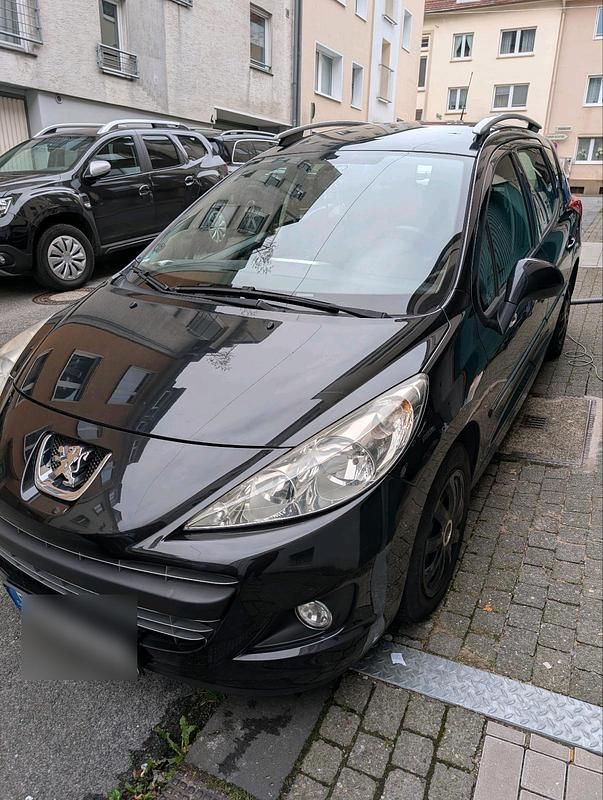 Schwarz Gebraucht 2011 Peugeot 207 Family Kombi | 1.849 € (Fairer Preis) - Bild 1/4