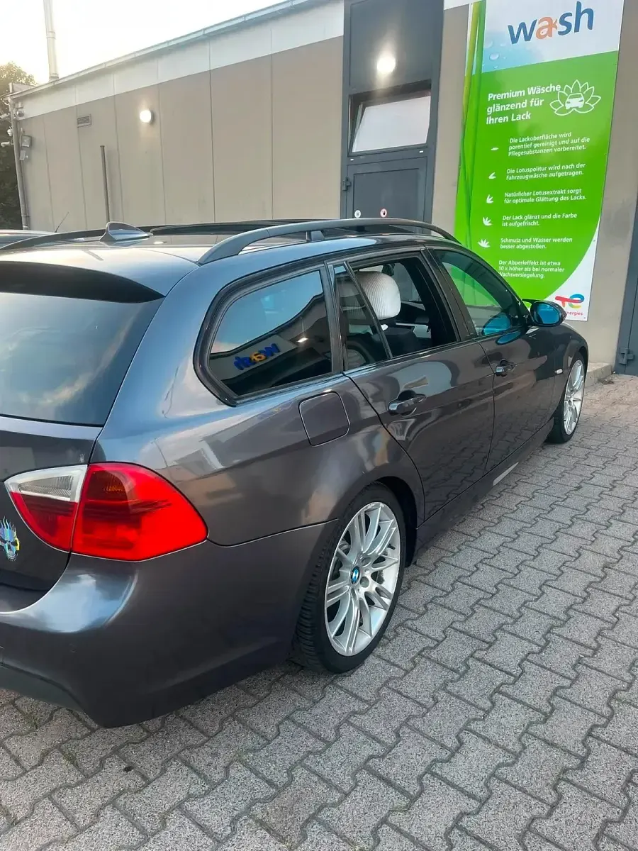 Gebraucht BMW 320 M Sport 177 PS (130 kW) 2008 Grau Kombi